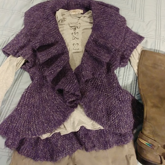 Purple and gray short sleeve sweater shrug - Picture 3 of 8